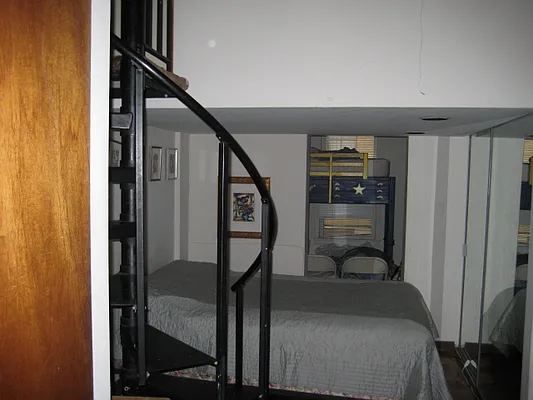 Rented by Magnone Real Estate | media 12