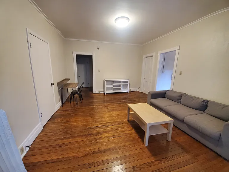 105 N Quarry St #2 — Photo 4