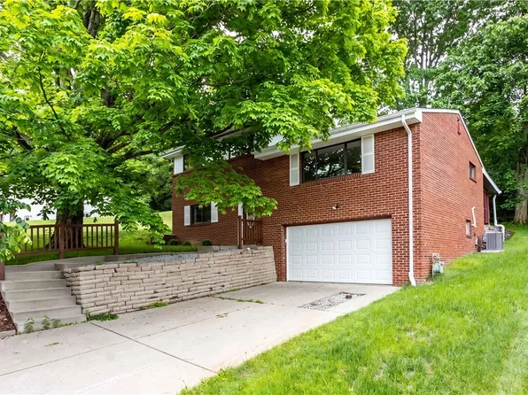 6432 Highview St, South Park, PA 15129