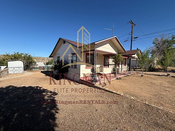 2nd image of 907 Valley View Ave