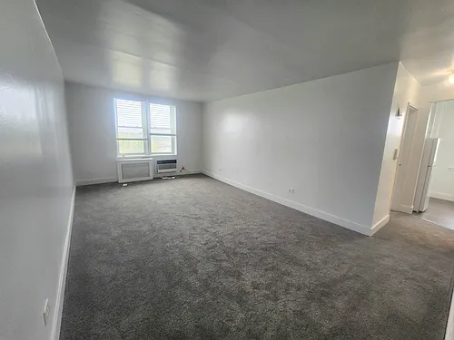 5022 40th St #5E Photo 1