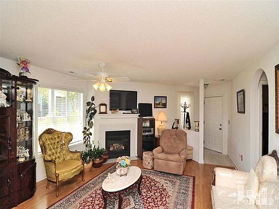 4th image of 4142 Breezewood Dr APT 102