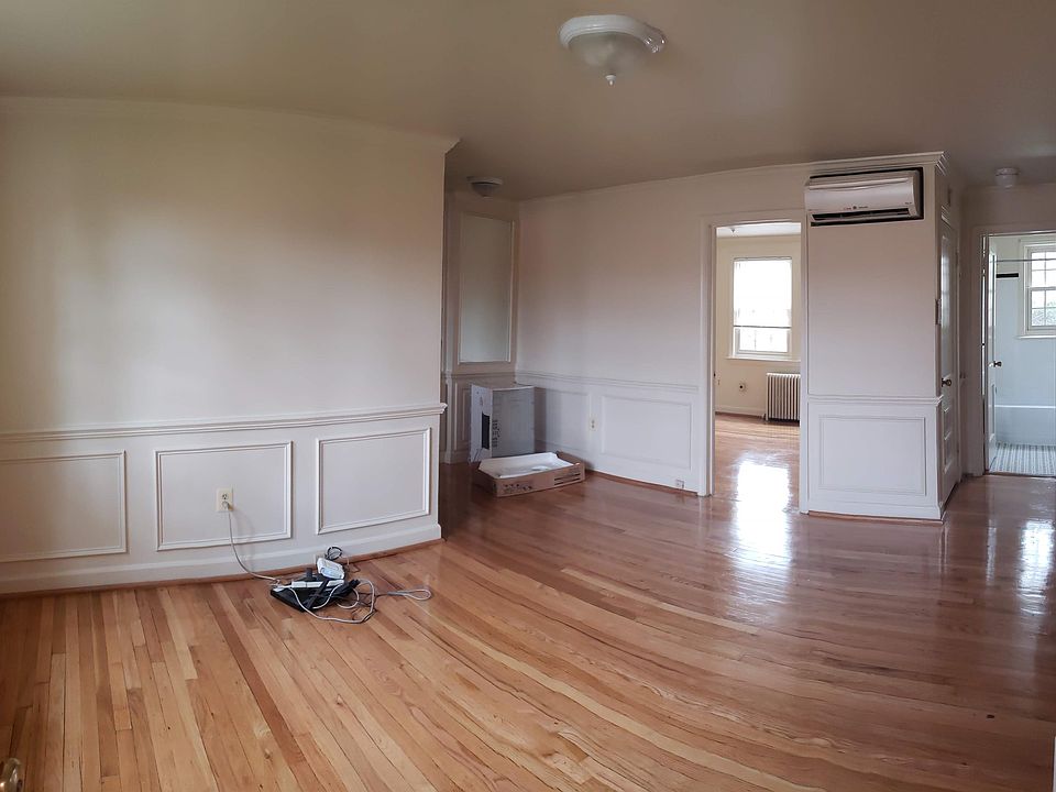 1st image of 810 S Patrick St #1