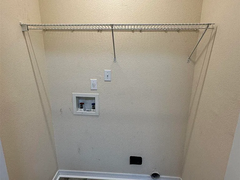 7101 Joy St #A7 — Photo 11
