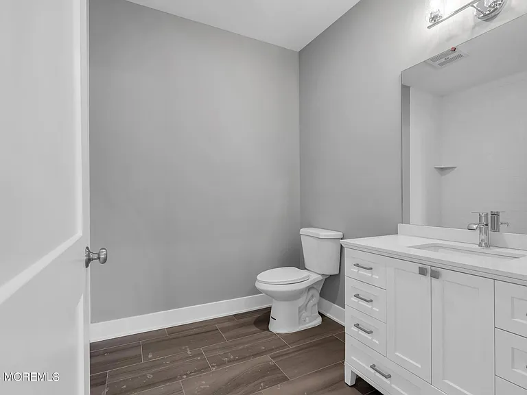 33 Union Ave #210 — Photo 21