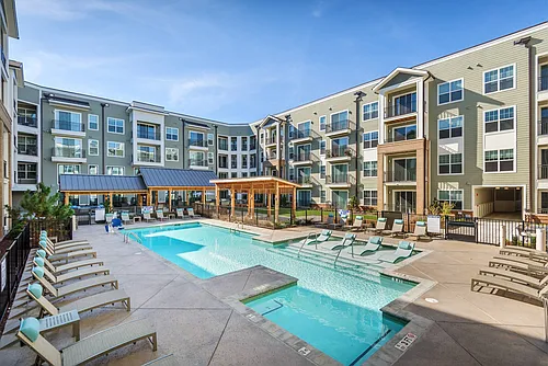 The Cardinal Apartments Photo 1 The Cardinal Apartments Photo 1