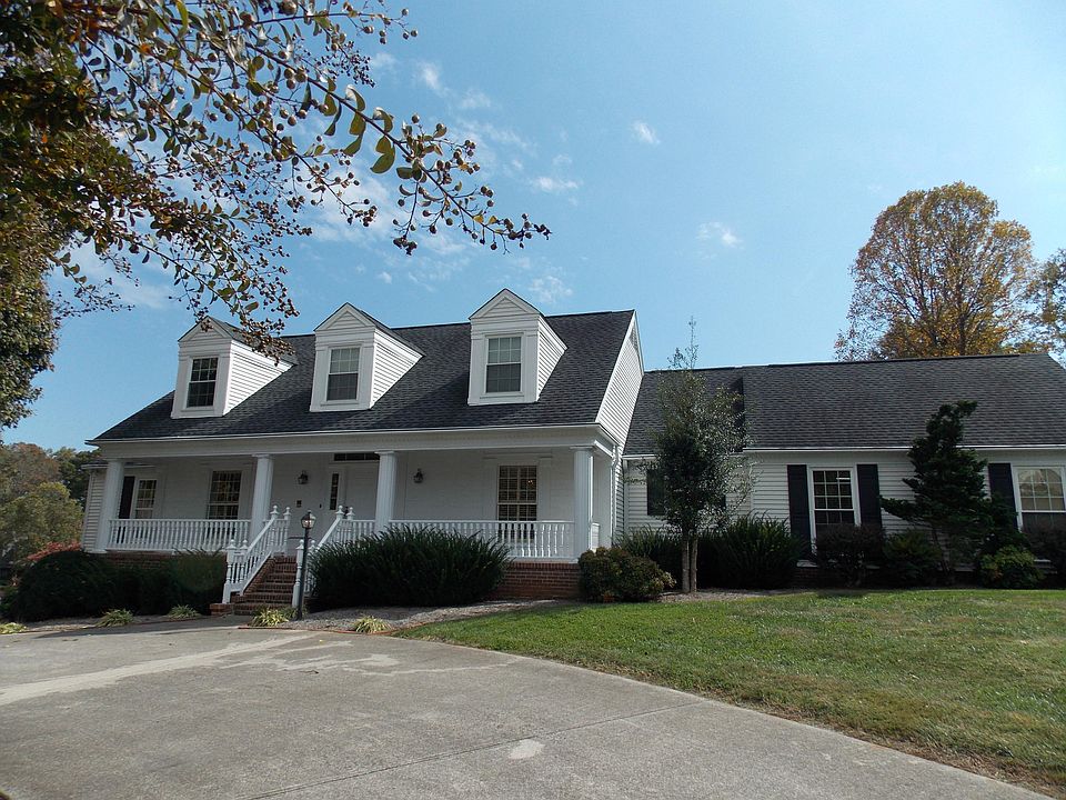 1st image of 1918 Belvedere Ct