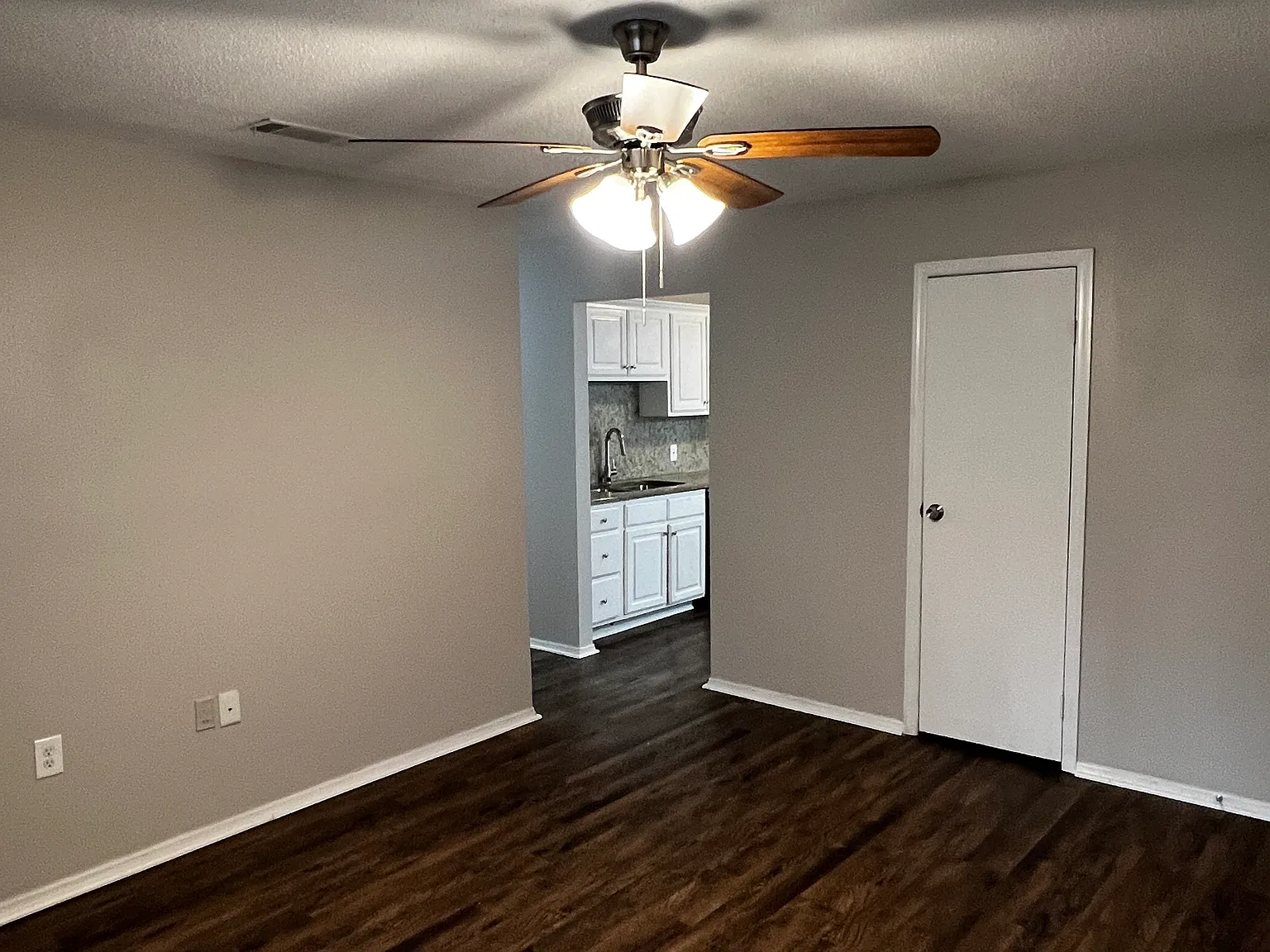 5512 Parker St. North Little Rock AR 72118 — Photo 2