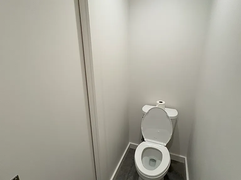 42 Jasper Pl — Photo 6