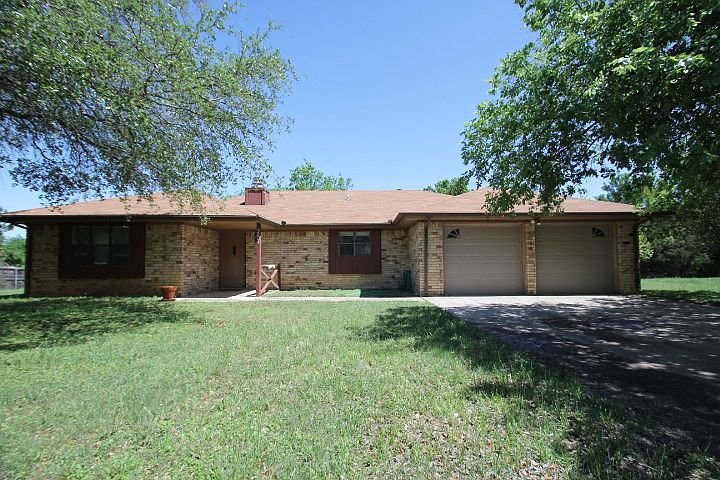 1st image of 2004 Elmwood Cir
