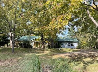 737 Molly Moore Rd, Durant, MS 39063