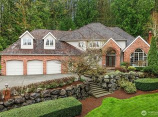 20427 NE 64th Pl, Redmond, WA