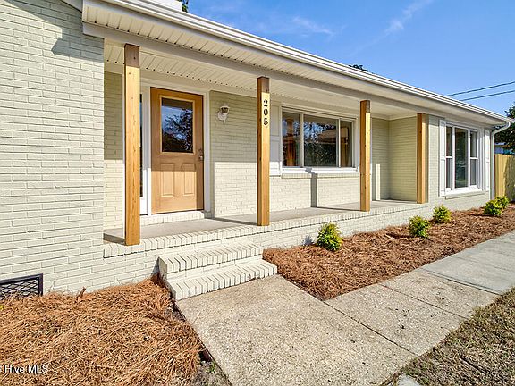 5th image of 205 Spartan Road