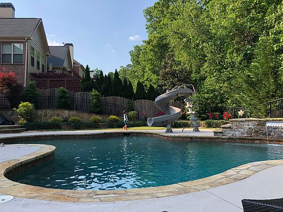 2nd image of 1443 Chloe Dr