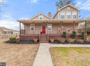 16 Troth Ave, Gibbsboro, NJ 08026