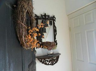 40 7th St, Providence, RI 02906