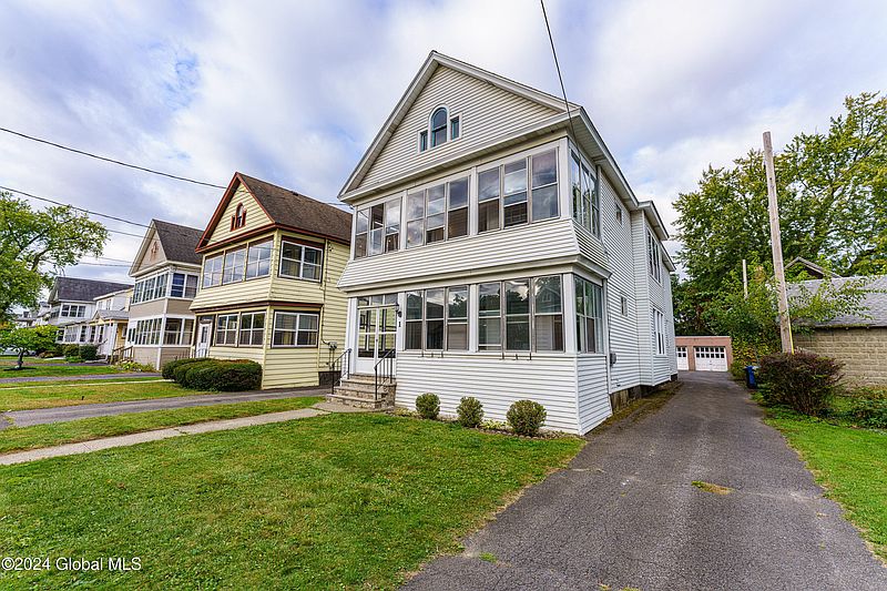 2nd image of 1 Forest Avenue