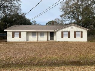 724 Gilbert St, Saraland, AL 36571
