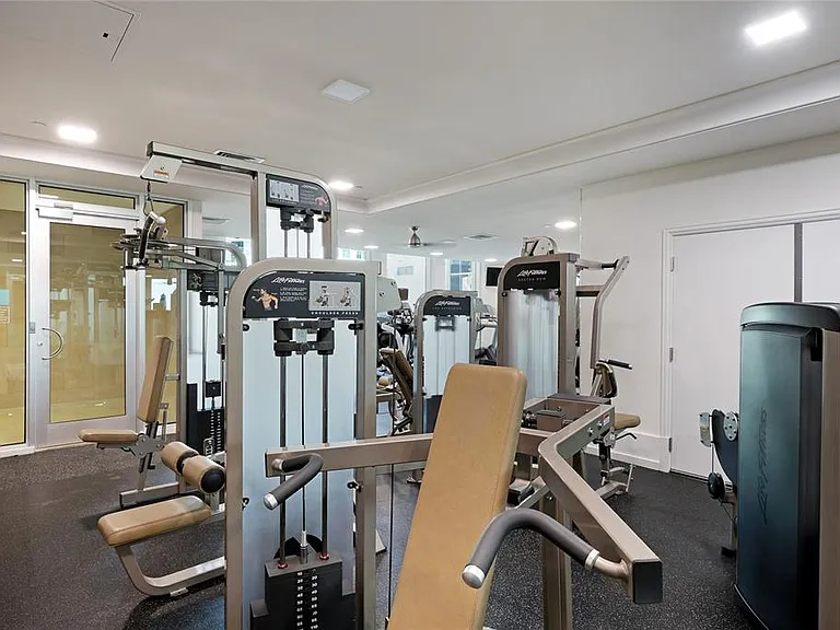 1350 Main St #1503 — Photo 40