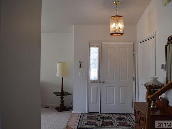 2nd image of 460 Pevero Dr