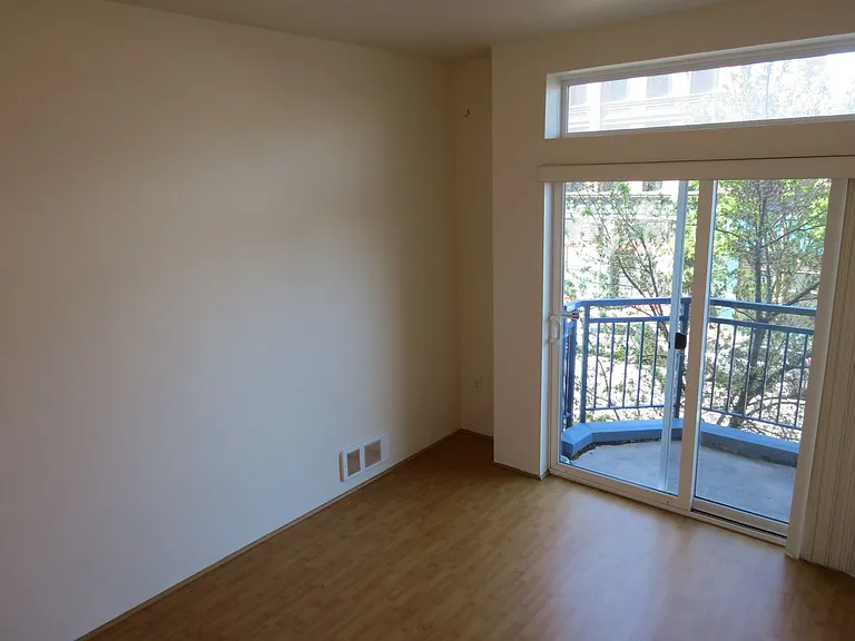 2414 1st Ave #315 — Photo 9
