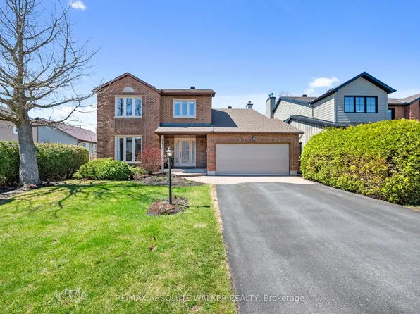 1410 Clay Ct, Ottawa, ON K1C 4T2