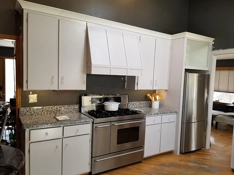1324 Cheyenne Blvd — Photo 3