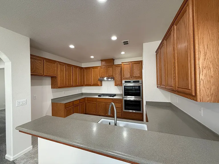 1836 Encina Ave — Photo 20