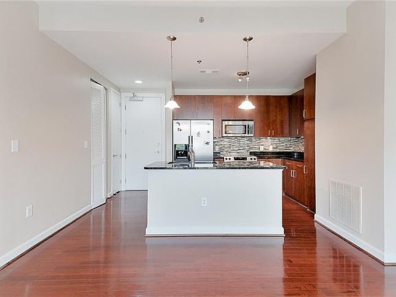 3rd image of 711 Cosmopolitan Dr #417