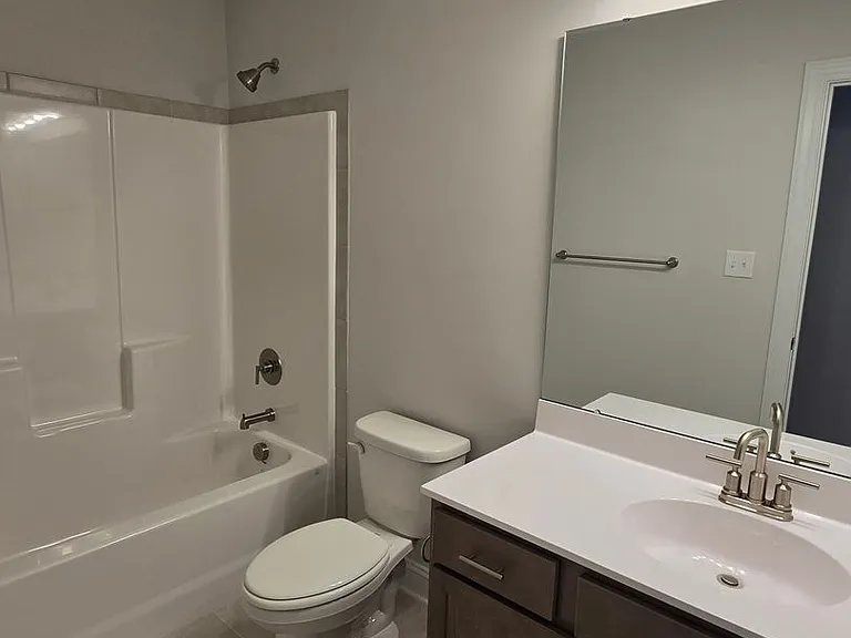 918 Uplands Ln — Photo 35