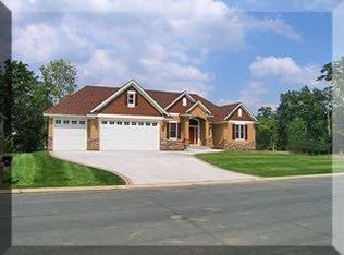 2249 Wall St, Eagan, MN 55122