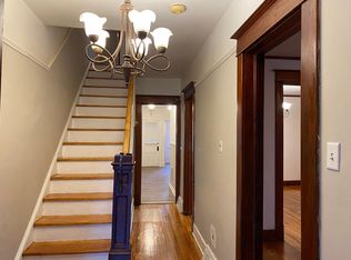 28 Ray St #A, Schenectady, NY 12309