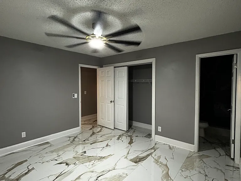 1276 Boca Grande Ave — Photo 4