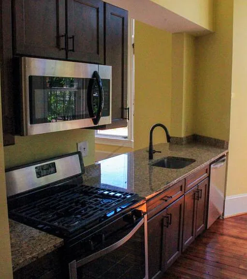 610 Mulberry St #3 — Photo 17