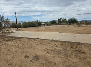 3401 N McNeal Rd, Golden Valley, AZ 86413