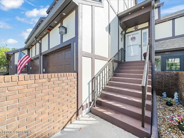 707 Greenwood Manor Cir, Melbourne, FL 32904