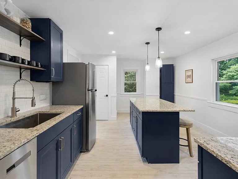 34 Revere St #1 — Photo 18