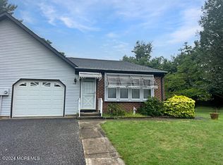 13 Juniper Ln #50-B, Manchester Township, NJ 08759