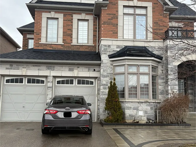 64 Charlotte Abby Dr #BASEMENT — Photo 1