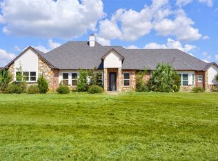 105 Waldrum Rd, Combine, TX 75159