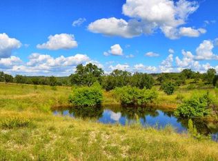 955 Bear Creek Rd, Kerrville, TX 78028