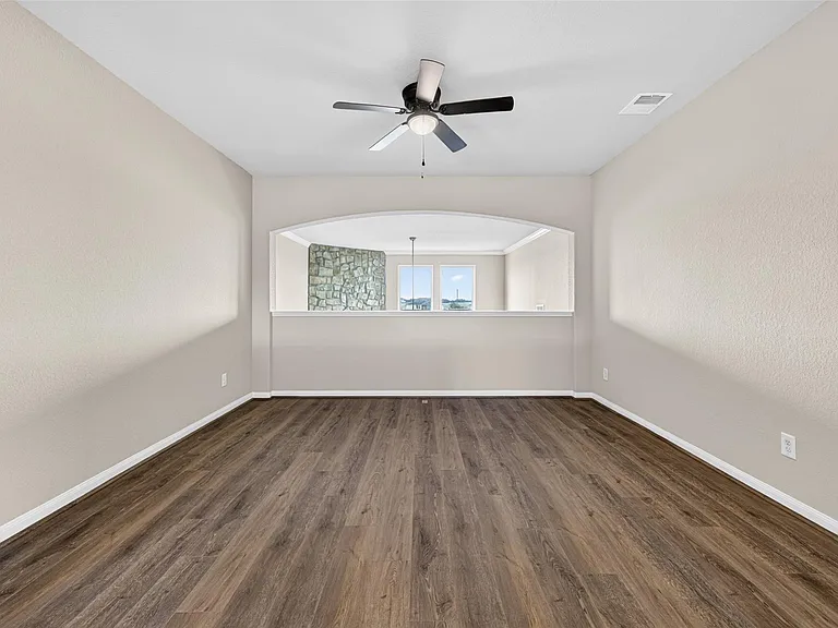 7703 Lehman Rd — Photo 34