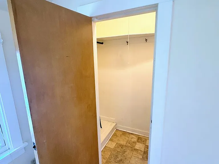 427 N 7th St — Photo 14
