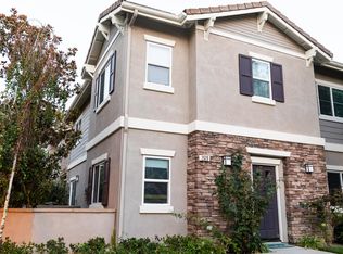 2620 Night Jasmine Dr, Simi Valley, CA 93065