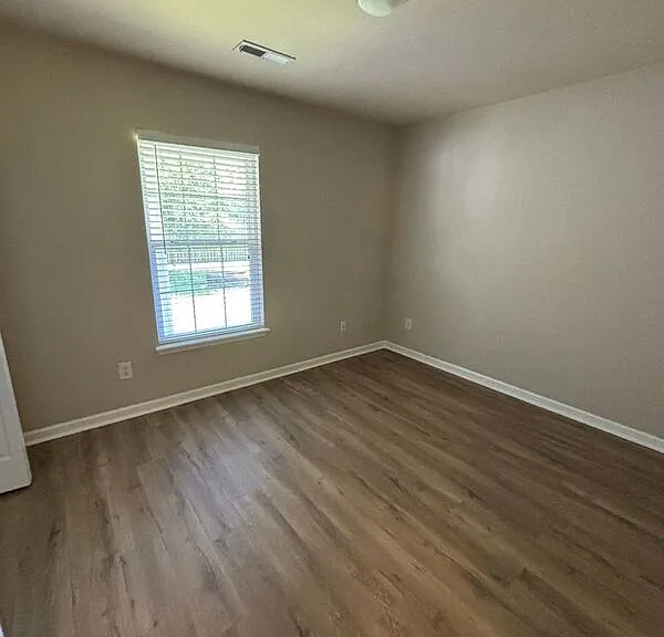 504 Savannah River Dr — Photo 23