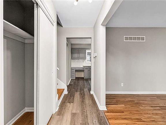 5th image of 6204 E 109th St