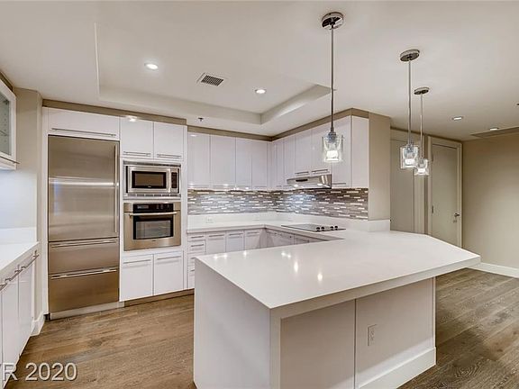 2nd image of 2700 Las Vegas Blvd S Unit 2102