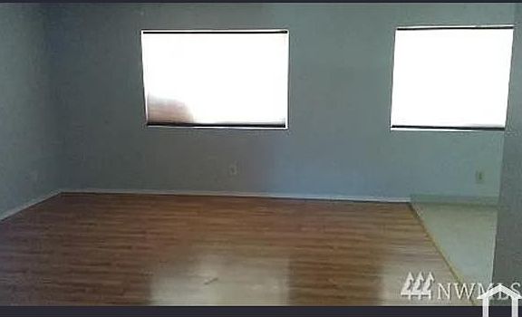 2nd image of 270 Beech St