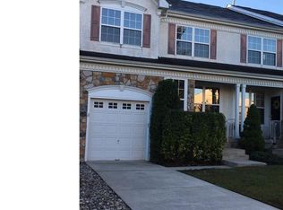 5 Carter Ln, Marlton, NJ 08053