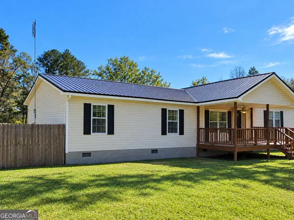 210 Gail Dr, Bonaire, GA 31005